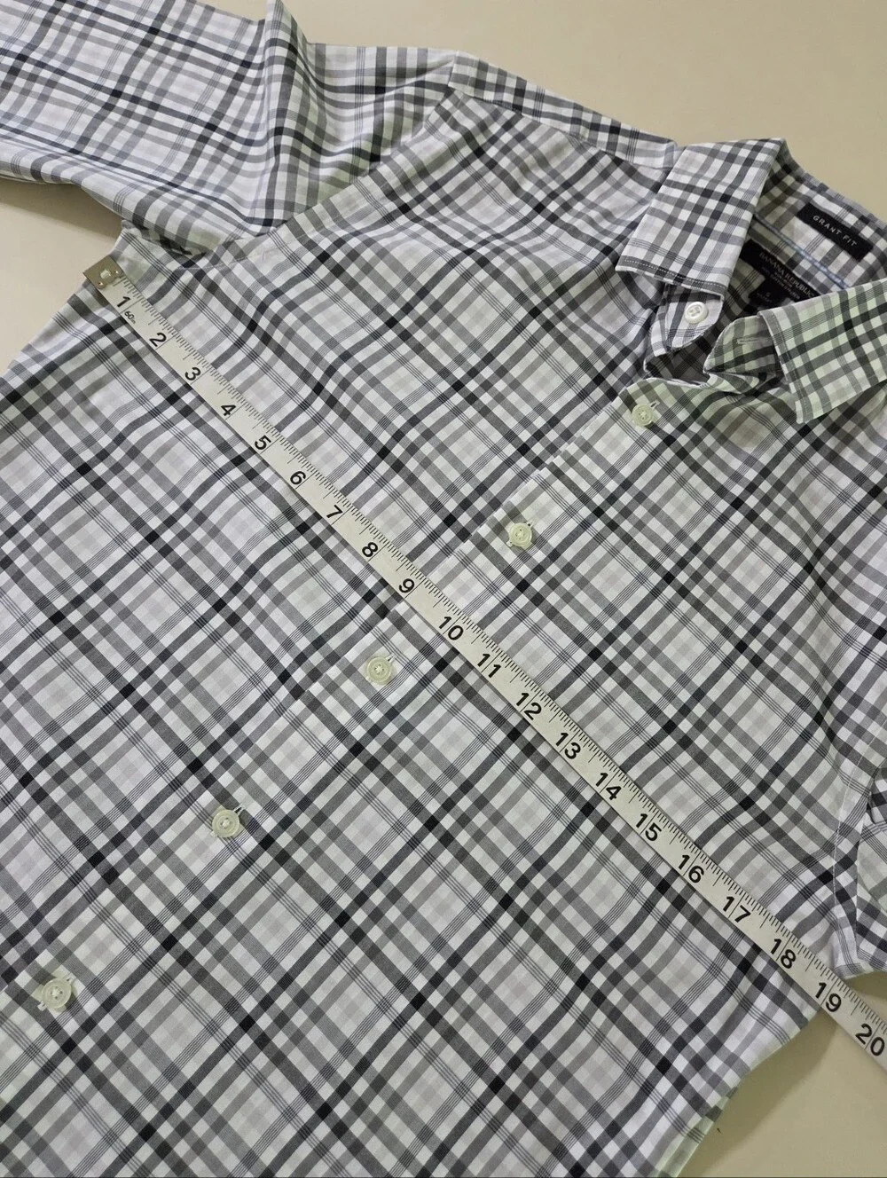 Banana Republic Men's Grey Multi Plaid Grant Fit Button-Down Dress Shirt